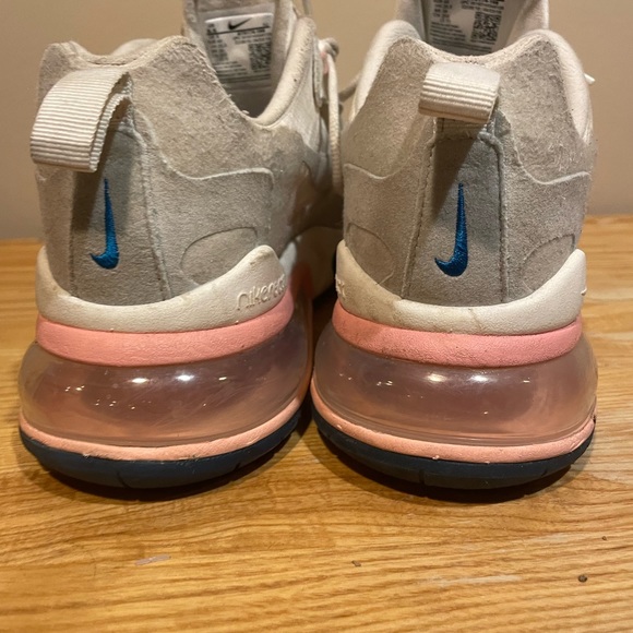 Nike Wmns Air Max 270 React 'American Modern” - Picture 12 of 16